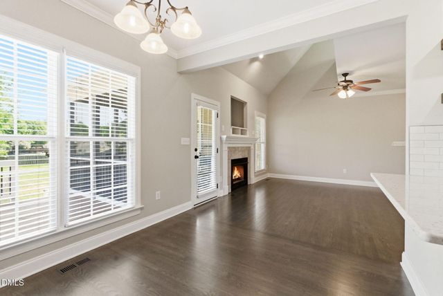 85 Glen Oaks Drive, Youngsville, NC 27596