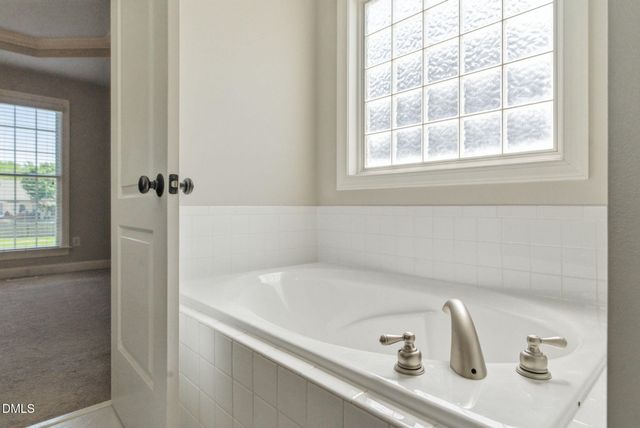 85 Glen Oaks Drive, Youngsville, NC 27596