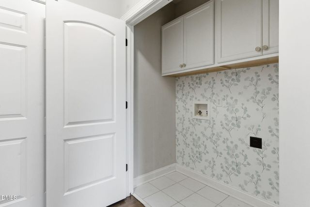 85 Glen Oaks Drive, Youngsville, NC 27596