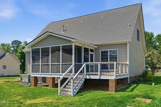 85 Glen Oaks Drive, Youngsville, NC 27596