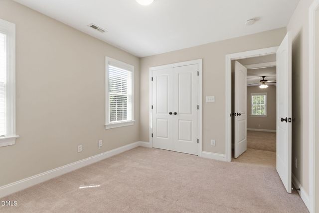 85 Glen Oaks Drive, Youngsville, NC 27596