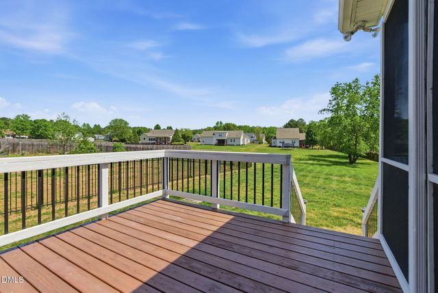 85 Glen Oaks Drive, Youngsville, NC 27596