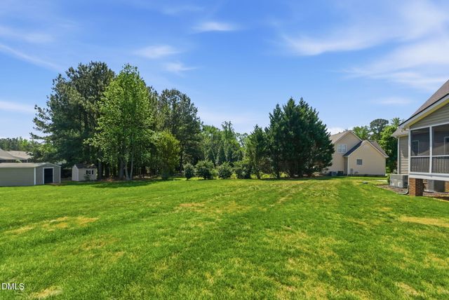 85 Glen Oaks Drive, Youngsville, NC 27596