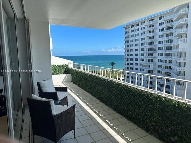 199 Ocean Lane Drive 903, Key Biscayne, FL 33149