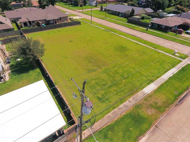 706 W School Street, Lake Charles, LA 70605