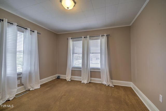 1241 Carolina Avenue, Bristol, TN 37620