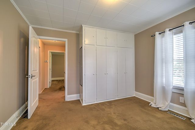 1241 Carolina Avenue, Bristol, TN 37620