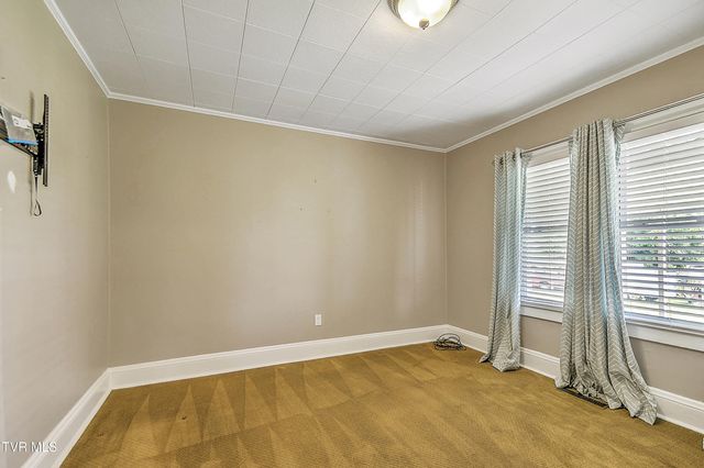 1241 Carolina Avenue, Bristol, TN 37620