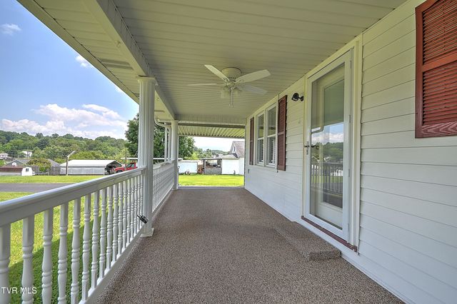 1241 Carolina Avenue, Bristol, TN 37620