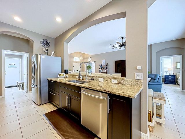 1748 BROOKSTONE WAY, Plant City, FL 33566