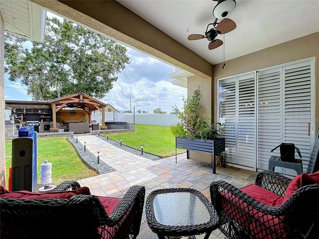 1748 BROOKSTONE WAY, Plant City, FL 33566