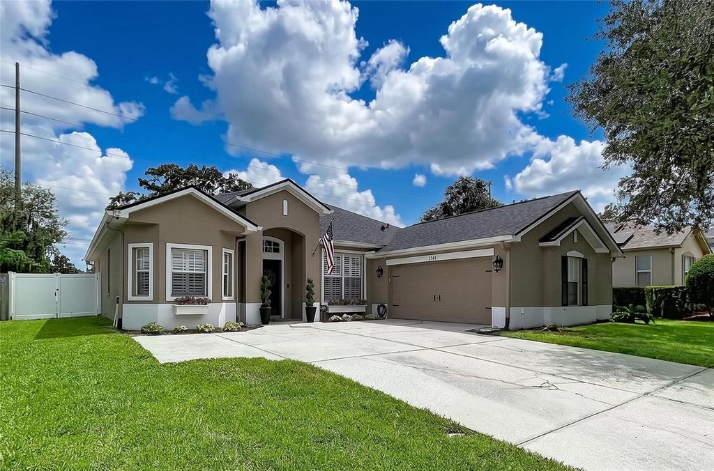 1748 BROOKSTONE WAY, Plant City, FL 33566