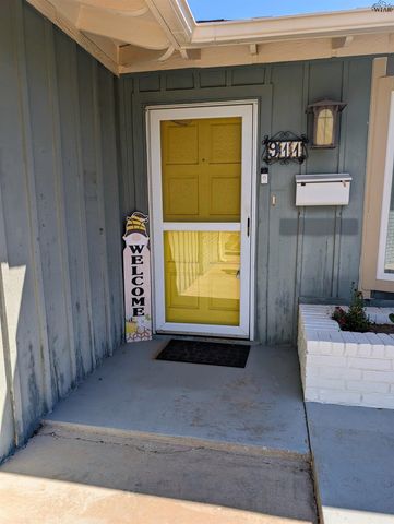 911 EASY STREET, Burkburnett, TX 76354