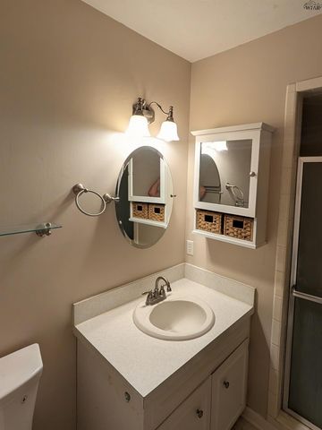 911 EASY STREET, Burkburnett, TX 76354