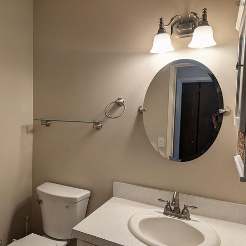 911 EASY STREET, Burkburnett, TX 76354