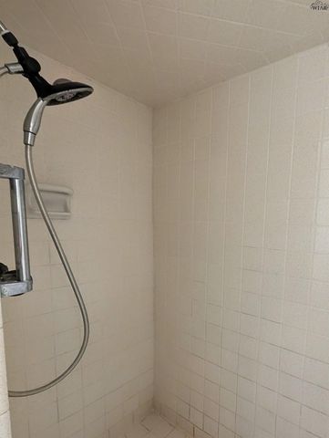 911 EASY STREET, Burkburnett, TX 76354