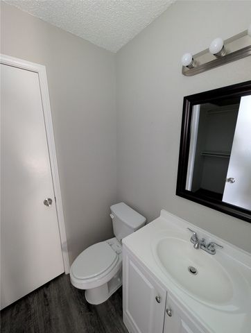 10124 Lone Eagle Drive, Fort Worth, TX 76108