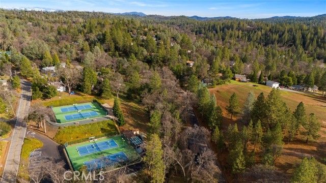 20018 Pine Mountain Drive, Groveland, CA 95321