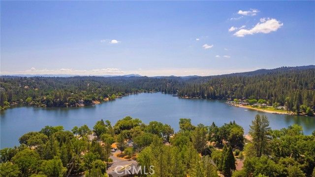 20018 Pine Mountain Drive, Groveland, CA 95321