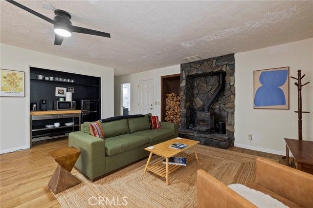 20018 Pine Mountain Drive, Groveland, CA 95321