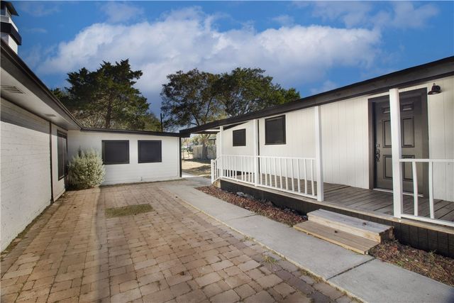 12129 Up River Road, Corpus Christi, TX 78410