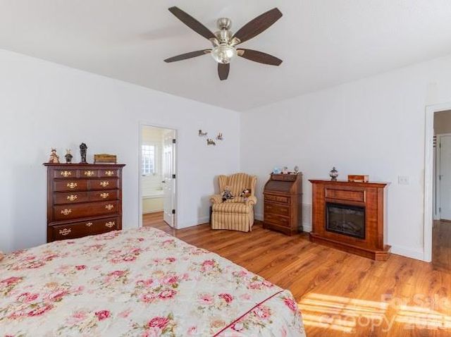 3131 Christie Road, Hudson, NC 28638