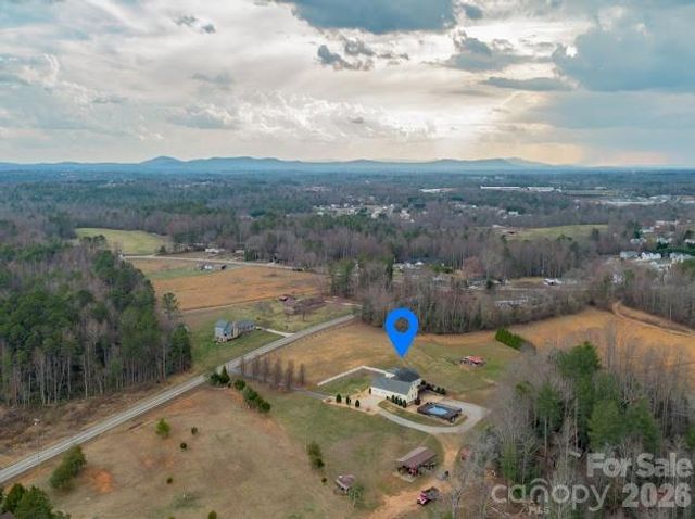 3131 Christie Road, Hudson, NC 28638