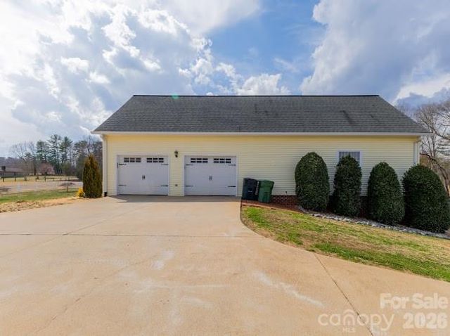 3131 Christie Road, Hudson, NC 28638