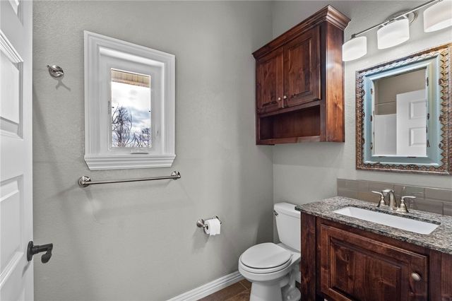 17999 Blue Springs Road, Fayetteville, AR 72703