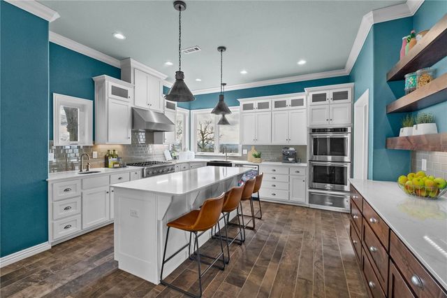 17999 Blue Springs Road, Fayetteville, AR 72703