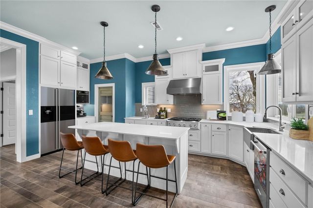 17999 Blue Springs Road, Fayetteville, AR 72703