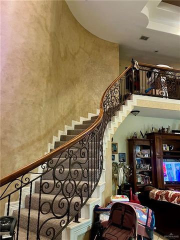 310 N Los Ebanos Boulevard, Mission, TX 78573