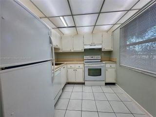 3101 NW 47th Ter 228, Lauderdale Lakes, FL 33319