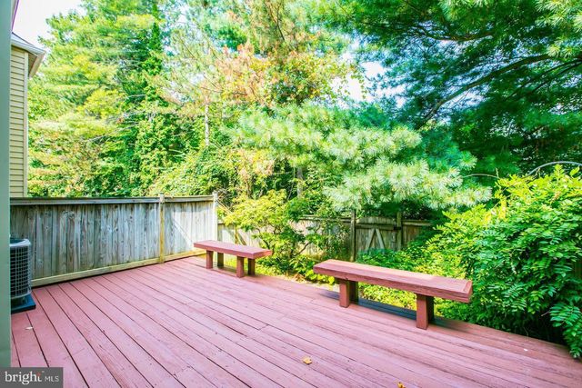 9816 OAKDALE WOODS CT, Vienna, VA 22181
