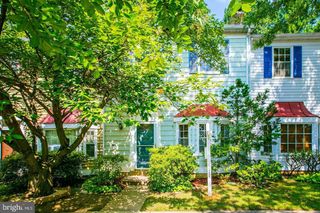 9816 OAKDALE WOODS CT, Vienna, VA 22181