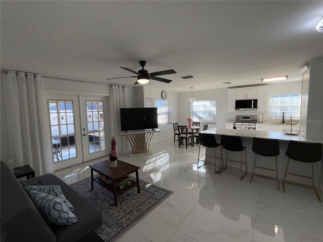 801 NORTH BOULEVARD W, Davenport, FL 33837