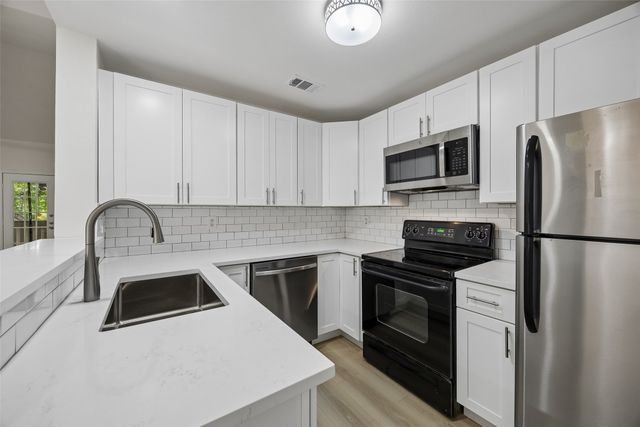 12660 Hillcrest Road 7205, Dallas, TX 75230