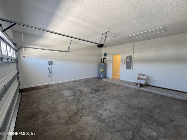 3690 AMERICANA Drive, Green Cove Springs, FL 32043