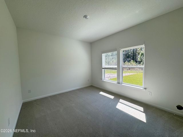 3690 AMERICANA Drive, Green Cove Springs, FL 32043