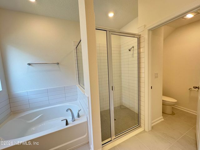 3690 AMERICANA Drive, Green Cove Springs, FL 32043