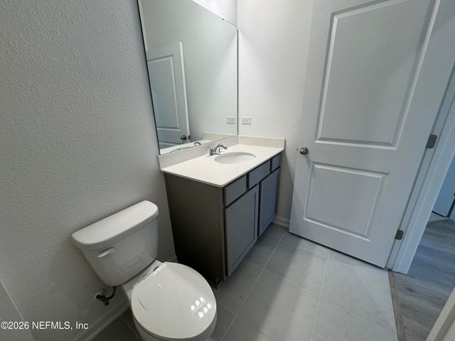 3690 AMERICANA Drive, Green Cove Springs, FL 32043