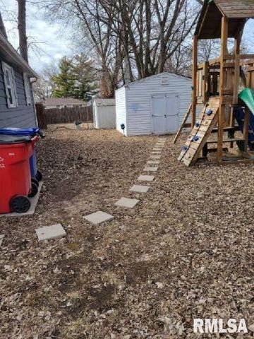 709 E COX Avenue, Peoria Heights, IL 61616