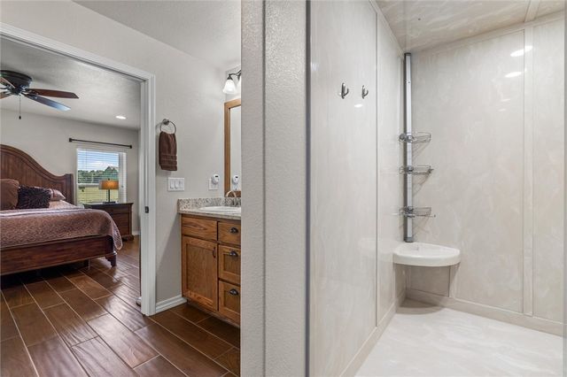 13817 N Mount Olive Road, Gravette, AR 72736