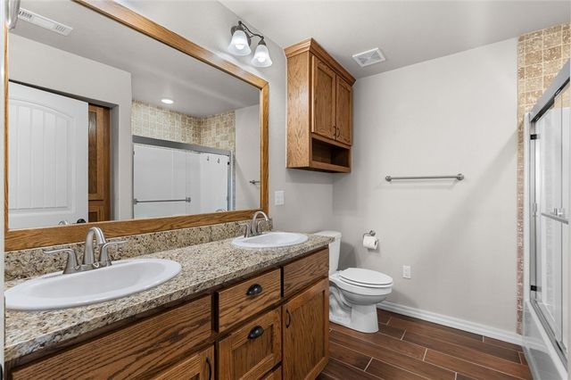 13817 N Mount Olive Road, Gravette, AR 72736