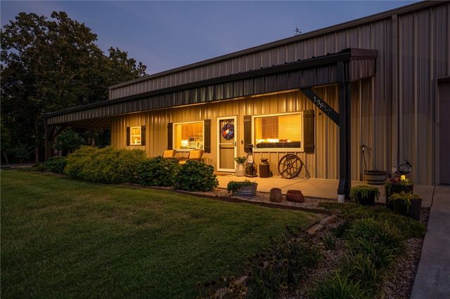 13817 N Mount Olive Road, Gravette, AR 72736