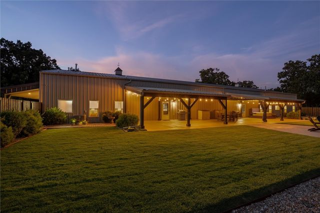 13817 N Mount Olive Road, Gravette, AR 72736