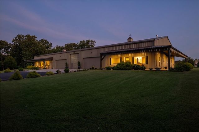 13817 N Mount Olive Road, Gravette, AR 72736