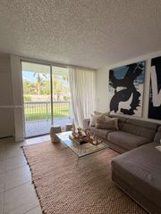4733 NW 97th Court 45, Doral, FL 33178