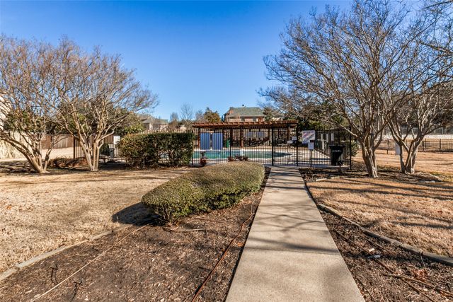 1714 Weiskopf Drive, Heath, TX 75032