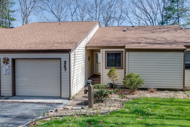 347 Lake Catherine Cir, Crossville, TN 38558